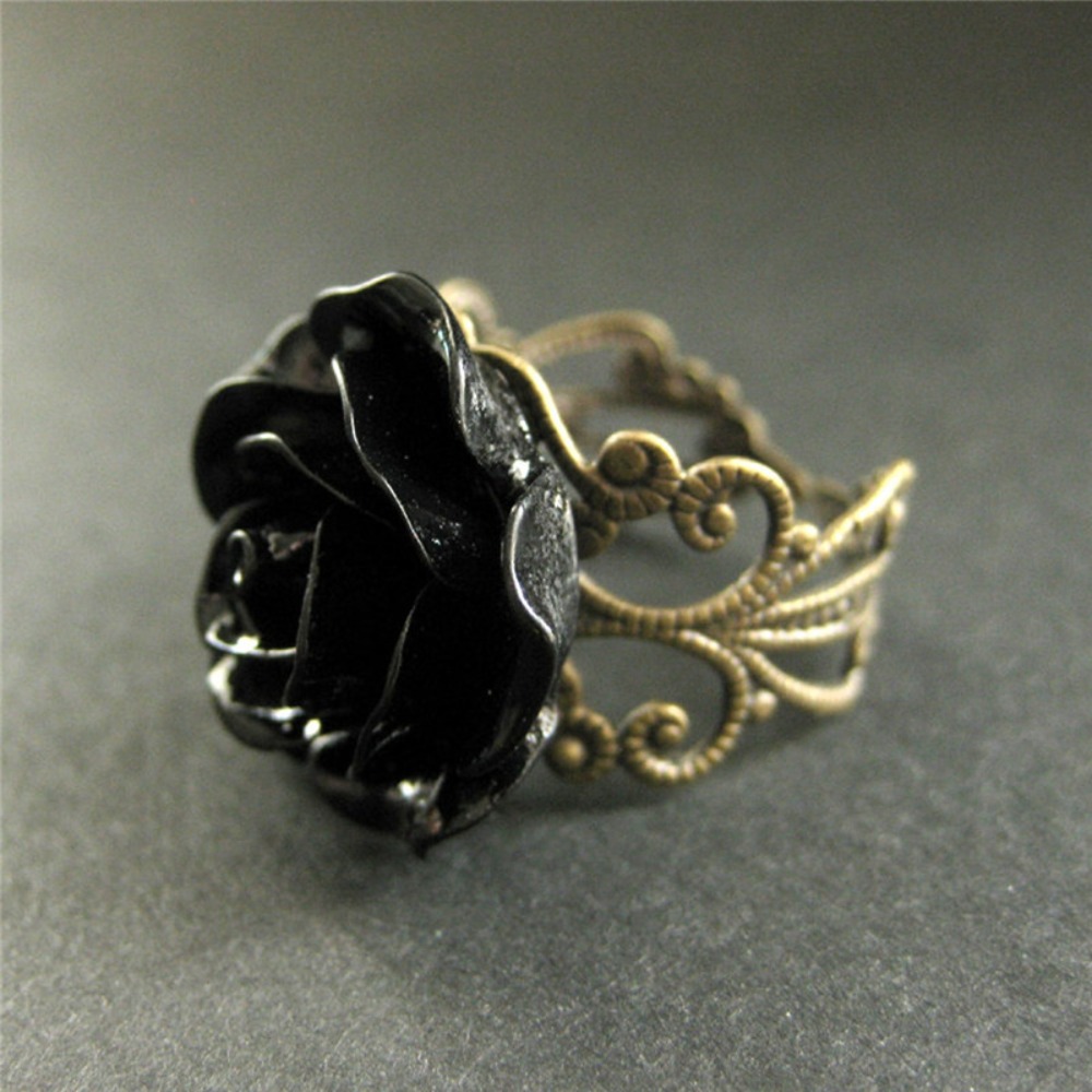 Temperament Retro Black Resin  – Resin Art Ring recenzja i cena