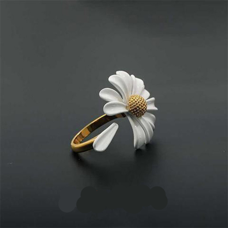 2021 New Spring White Enamel D – Resin Art Ring recenzja i cena