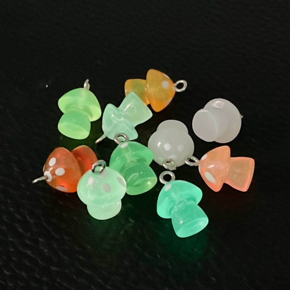 16pcs Luminous Mushroom Charms – Resin Art Notes recenzja i cena